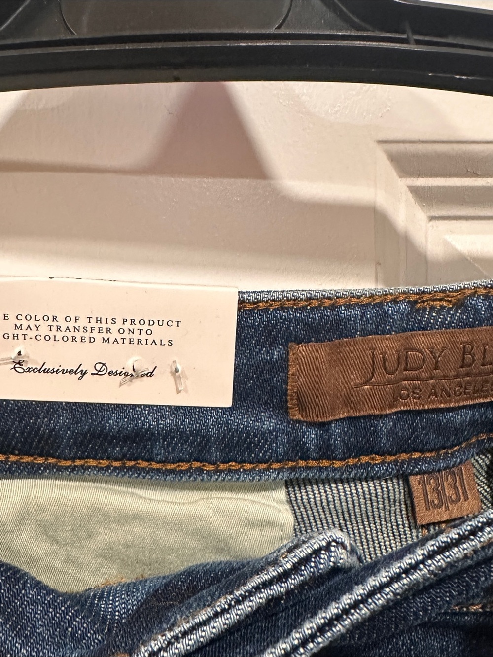 Judy Blue Dark Blue Mid Rise Women's Jeans size 13/31 - Picture 10 of 11